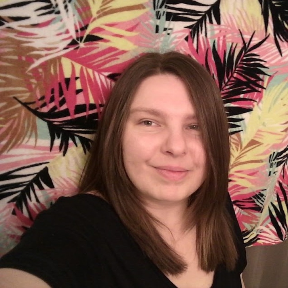 Meet your Posher, Kelli